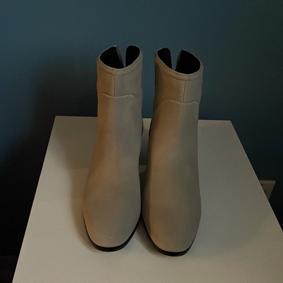 Matt&Nat Ankle booty!! - Picture 3 of 4